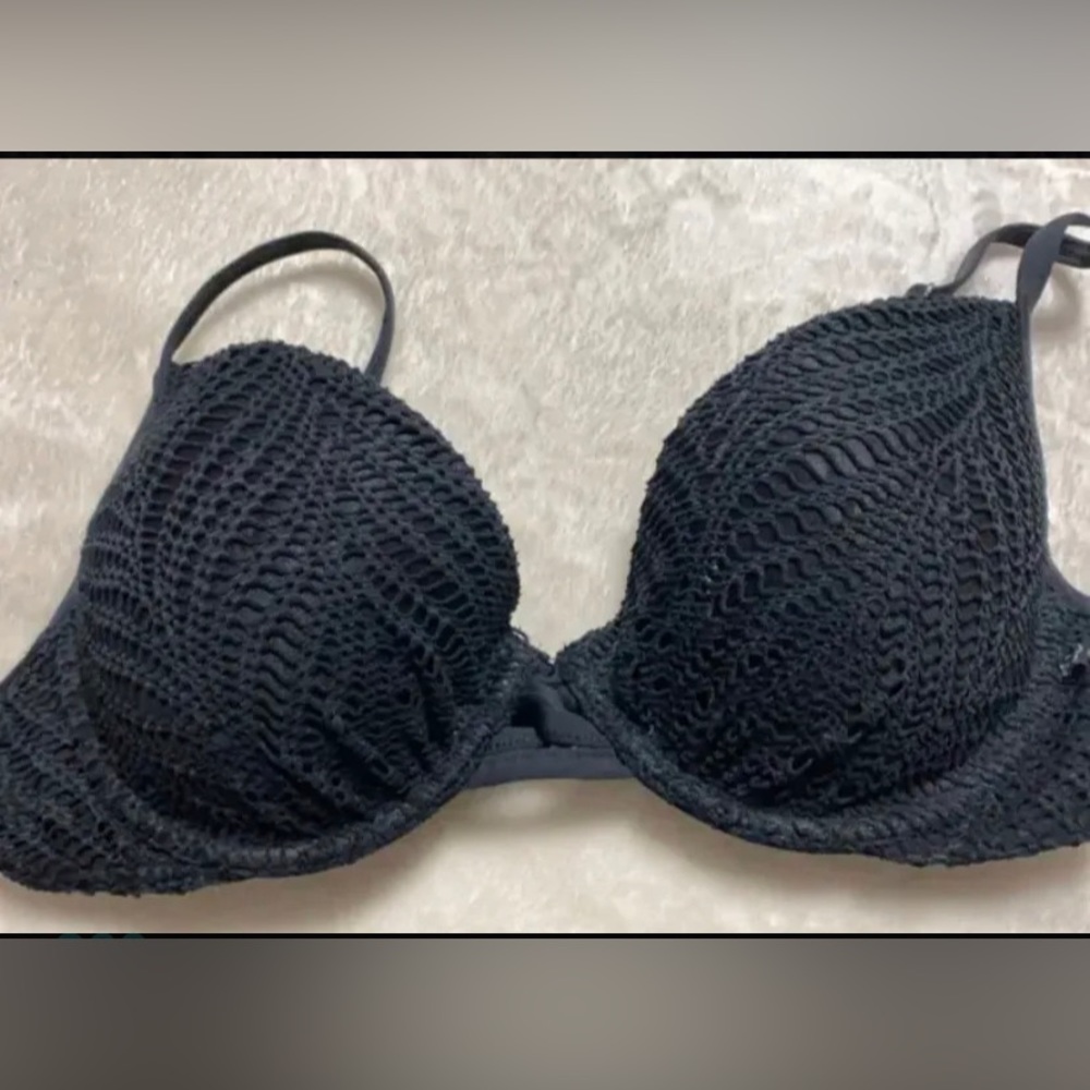 Bikini top